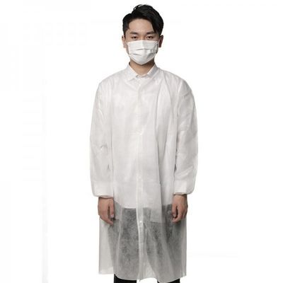 revestimento não tecido branco do laboratório dos vestidos descartáveis do hospital de 35gsm SMS